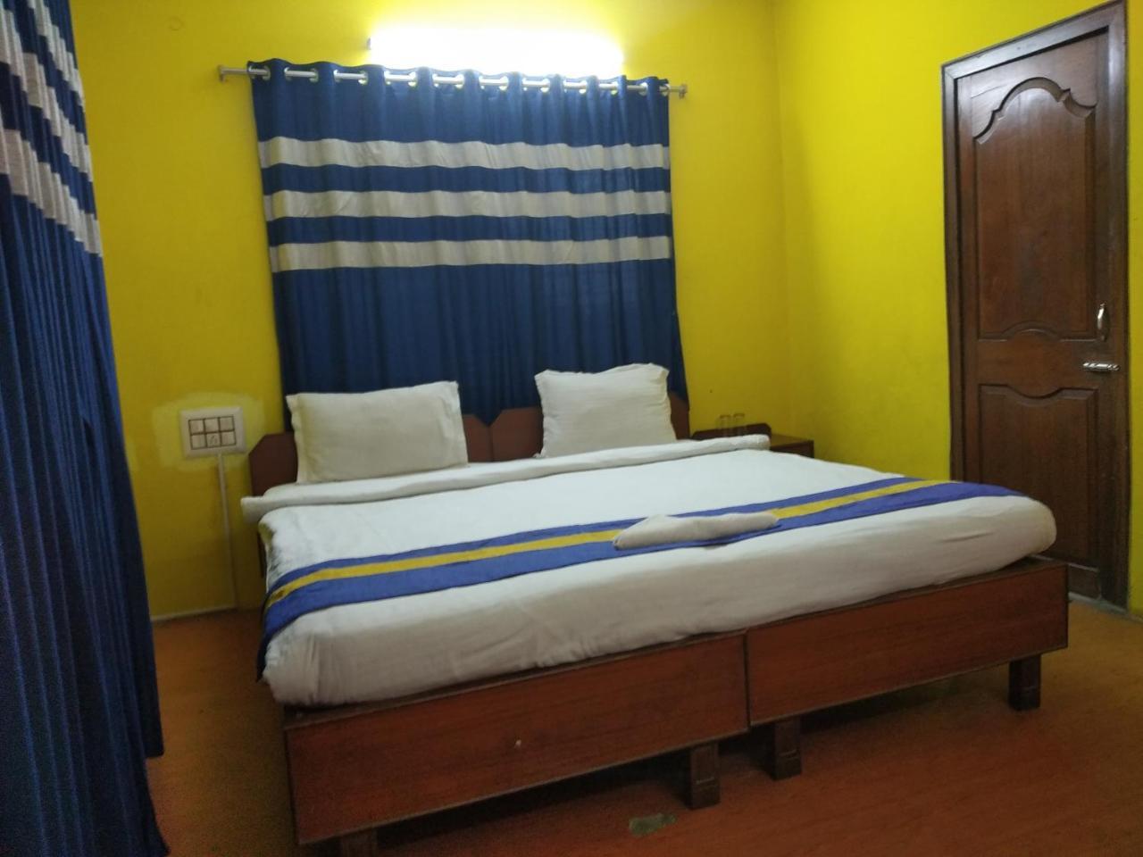 Hotel Relax Calcutta Extérieur photo