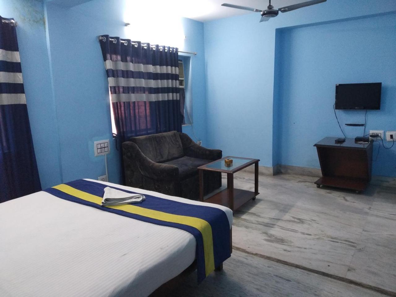 Hotel Relax Calcutta Extérieur photo
