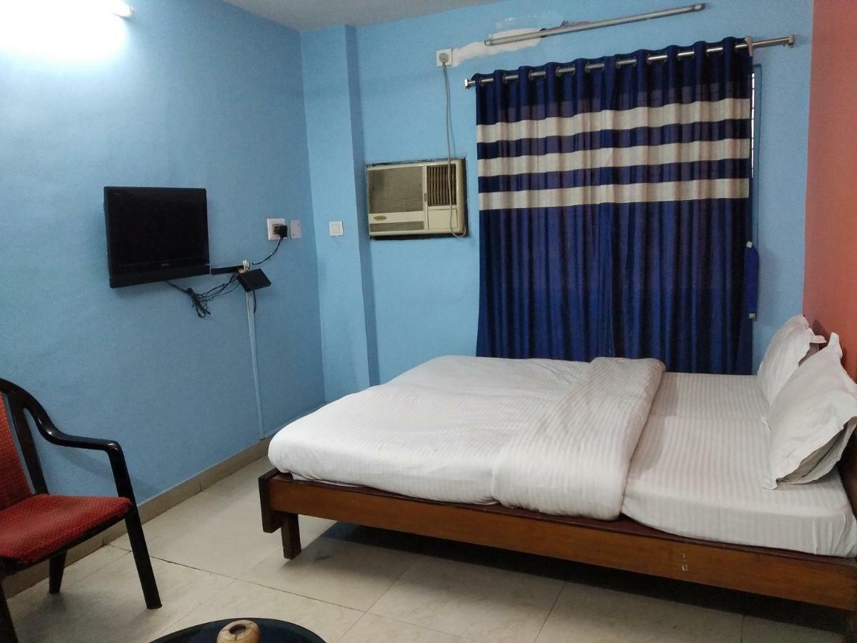 Hotel Relax Calcutta Extérieur photo